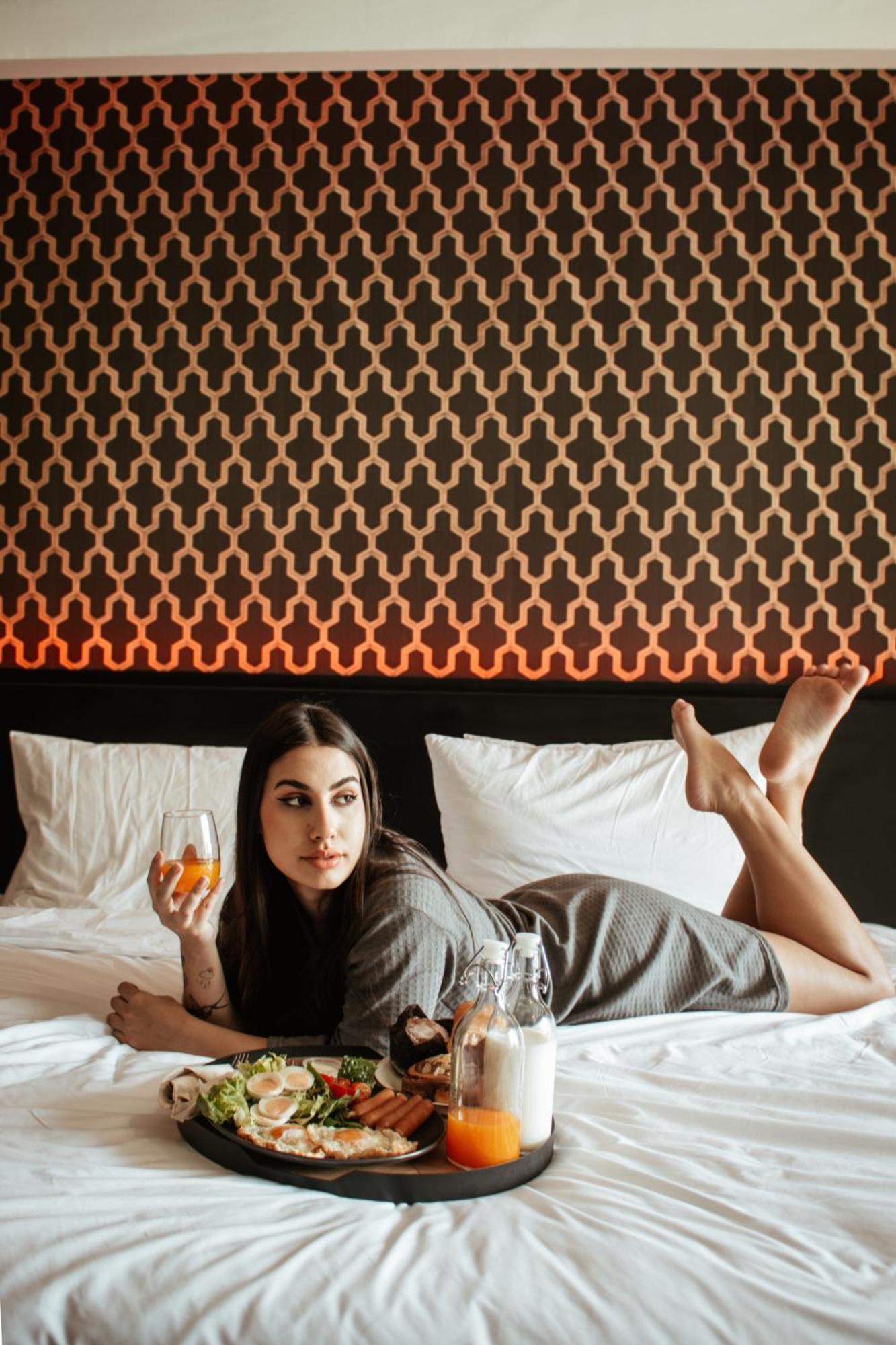 G Boutique Silom Hotel Bangkok Ngoại thất bức ảnh