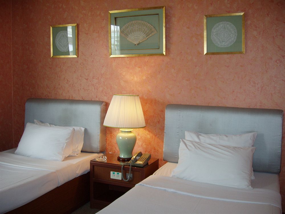 G Boutique Silom Hotel Bangkok Ngoại thất bức ảnh